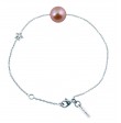 Bracelet perle blanche sur chaine or blanc