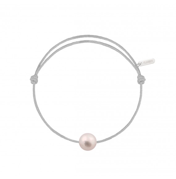 Simply pearly bracelet